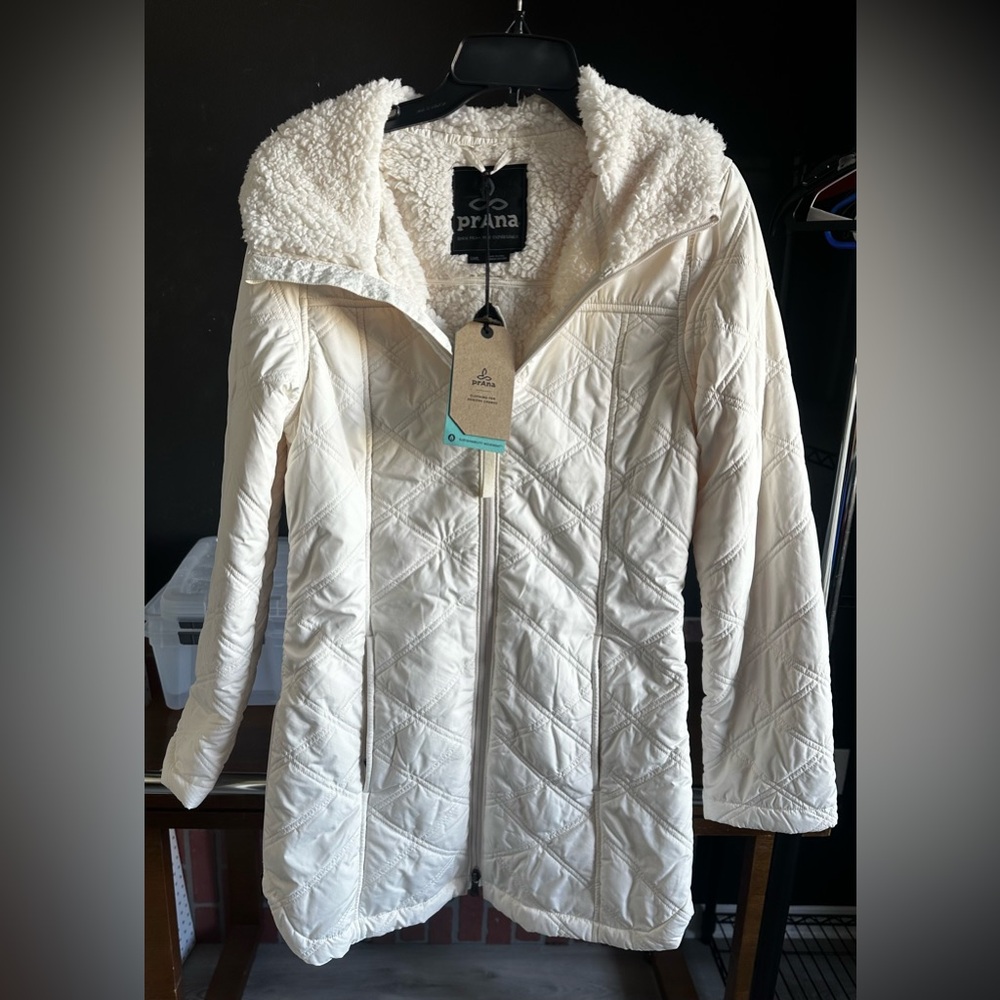 Prana Elsa Women's White Quilted Coat